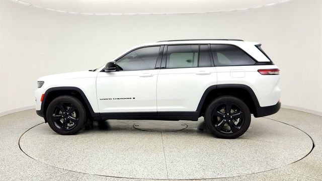 2023 Jeep Grand Cherokee Altitude 4x4 w/ Quick Order Package 23B - 23036857 - 7