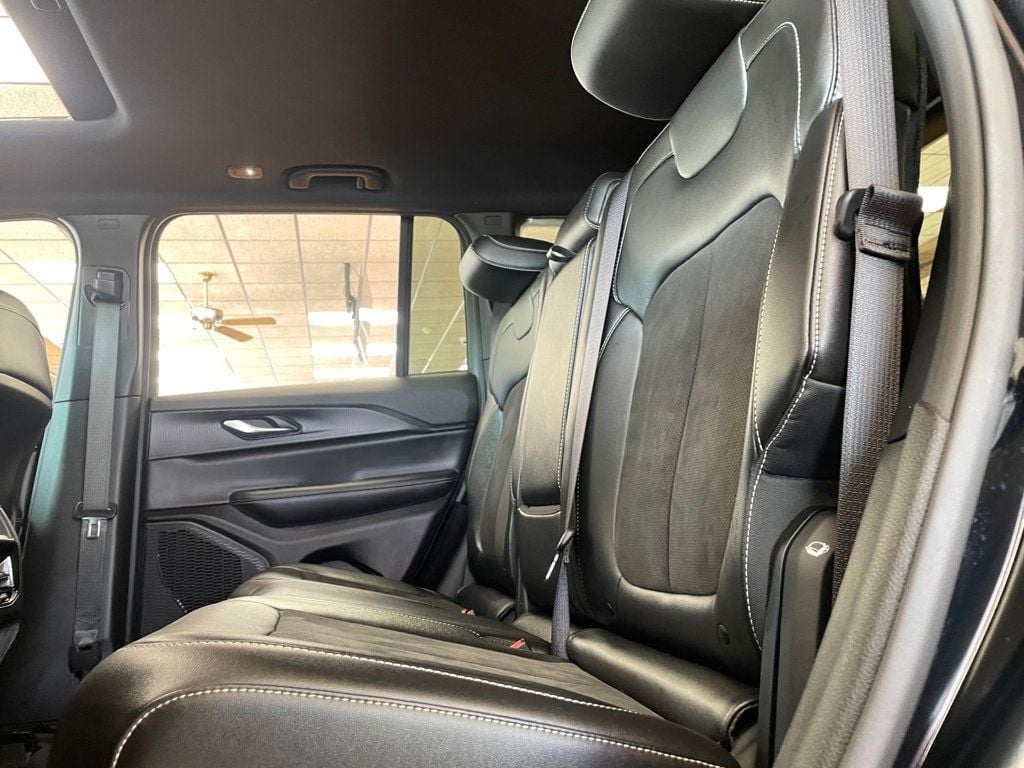 2023 Jeep Grand Cherokee Altitude X 4x4 - 23064335 - 18