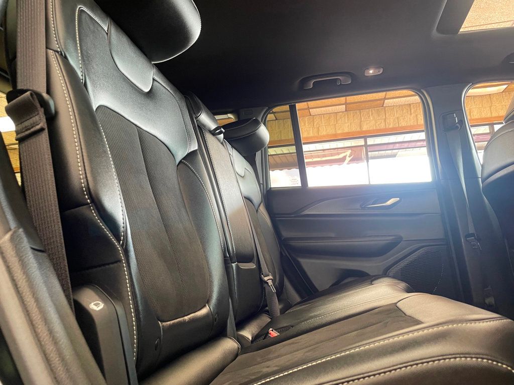 2023 Jeep Grand Cherokee Altitude X 4x4 - 23064335 - 24
