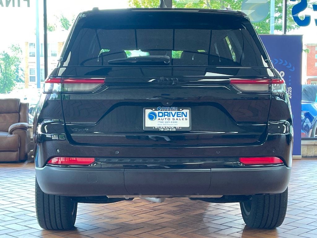 2023 Jeep Grand Cherokee Altitude X 4x4 - 23064335 - 8