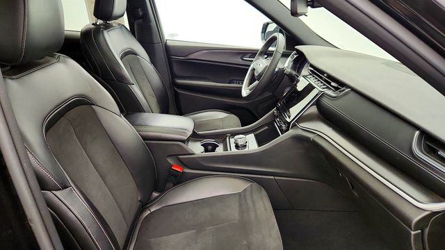 2023 Jeep Grand Cherokee Altitude X 4x4 with 20'' Gloss Black Painted Aluminum Wheels - 22960987 - 21