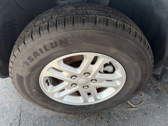 2023 Jeep Grand Cherokee LAREDO - 23054172 - 9