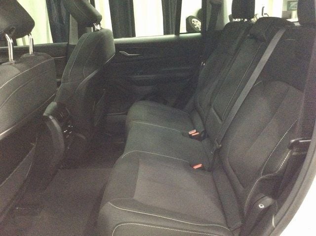 2023 Jeep Grand Cherokee Laredo - 22980603 - 23