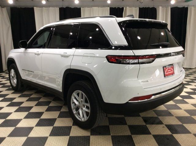 2023 Jeep Grand Cherokee Laredo - 22980603 - 3