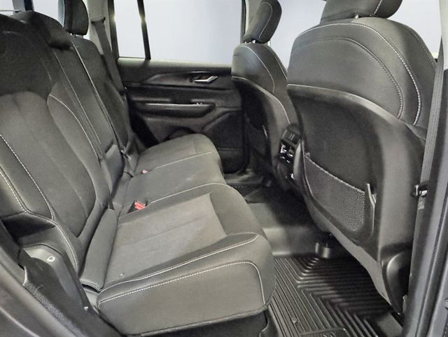 2023 Jeep Grand Cherokee Laredo 4WD - 23056995 - 24