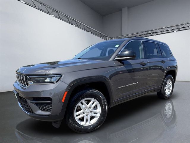 2023 Jeep Grand Cherokee Laredo 4WD - 23056995 - 28