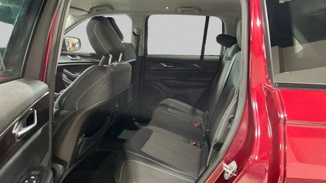 2023 Jeep Grand Cherokee Laredo 4x2 - 23035065 - 16