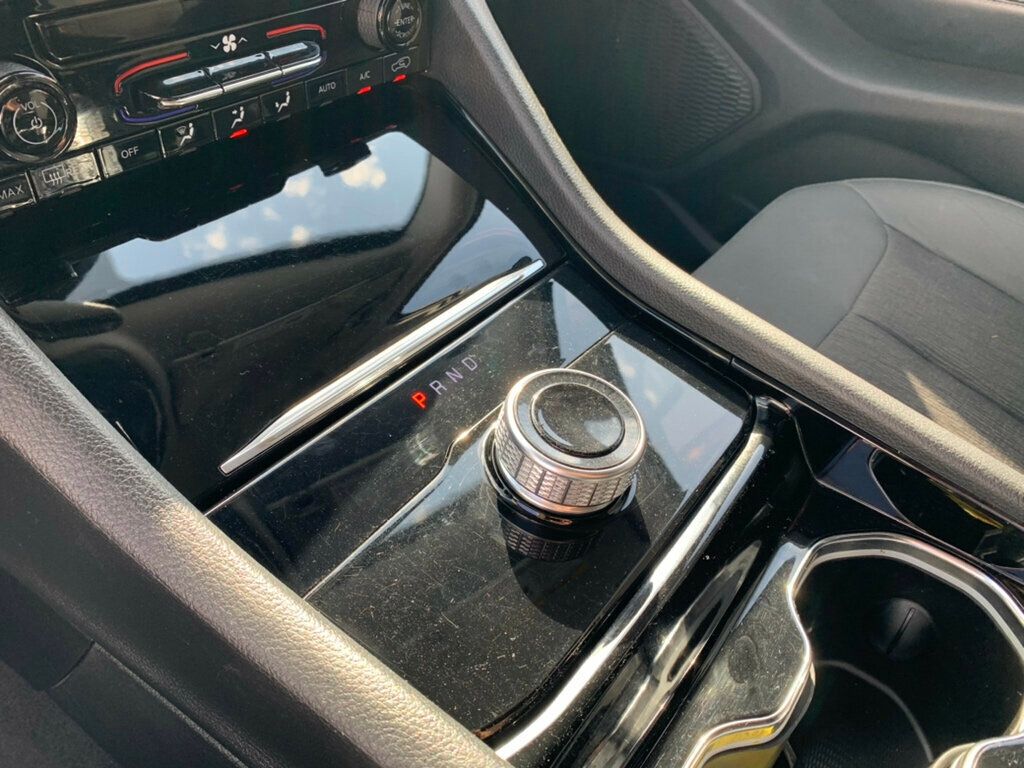 2023 Jeep Grand Cherokee Laredo 4x2 1-OWNER - 22994987 - 16