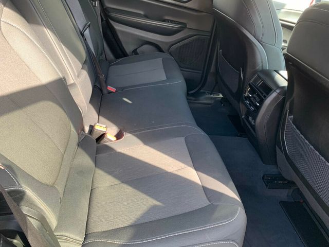 2023 Jeep Grand Cherokee Laredo 4x2 1-OWNER - 22994987 - 26