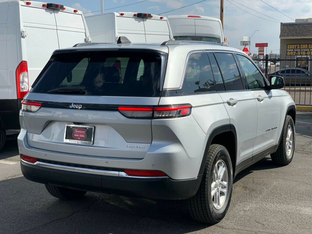 2023 Jeep Grand Cherokee Laredo 4x2 1-OWNER - 22994987 - 8
