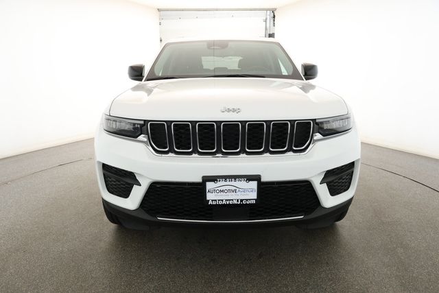 2023 Jeep Grand Cherokee Laredo 4x4 - 22929970 - 1