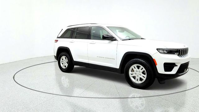 2023 Jeep Grand Cherokee Laredo 4x4 - 23086644 - 2