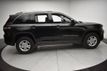 2023 Jeep Grand Cherokee Laredo 4x4 - 22967107 - 3