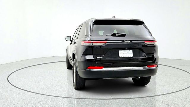 2023 Jeep Grand Cherokee Laredo 4x4 w/ Luxury Tech Group & Sunroof - 23086649 - 5