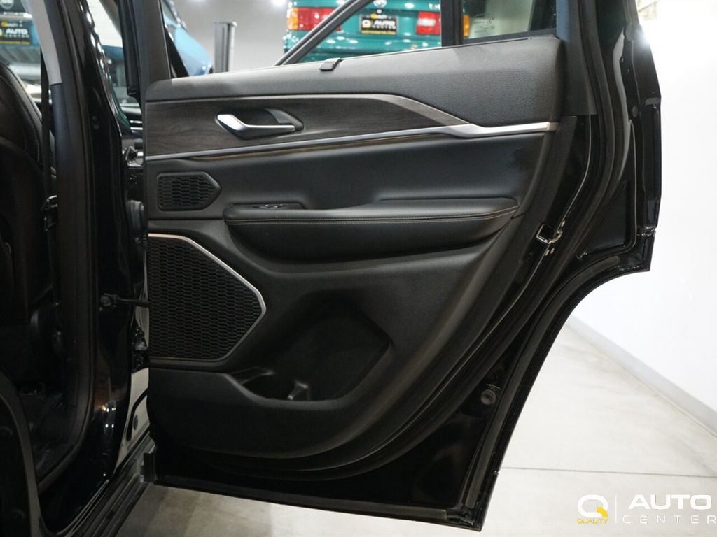 2023 Jeep Grand Cherokee Limited 4x4 - 22895272 - 13