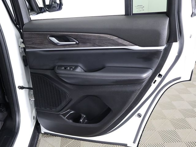2023 Jeep Grand Cherokee Limited 4x4 - 23011441 - 28