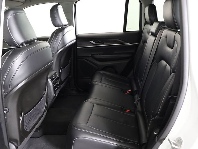 2023 Jeep Grand Cherokee Limited 4x4 - 23011441 - 37