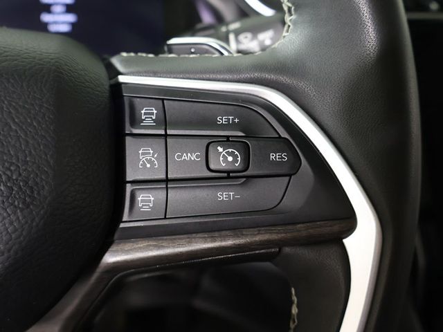 2023 Jeep Grand Cherokee Limited 4x4 - 23011441 - 45