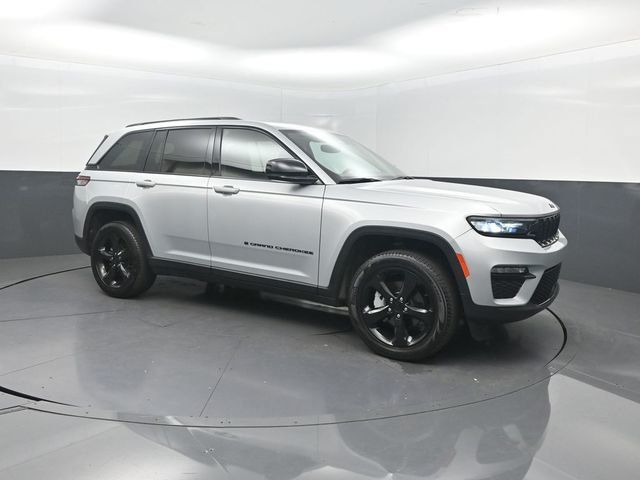 2023 Jeep Grand Cherokee Limited 4x4 - 23080079 - 32