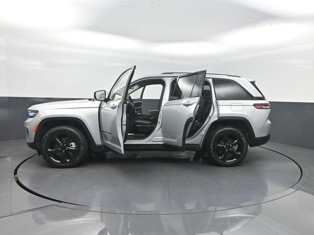 2023 Jeep Grand Cherokee Limited 4x4 - 23080079 - 37
