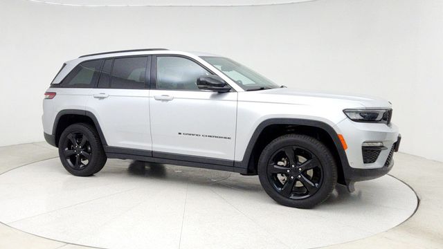 2023 Jeep Grand Cherokee Limited 4x4 - 22948170 - 2