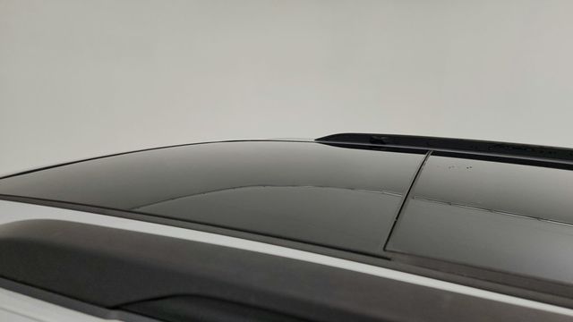 2023 Jeep Grand Cherokee Limited 4x4 with Luxury Tech Group II & Black Appearance Package - 22948170 - 9