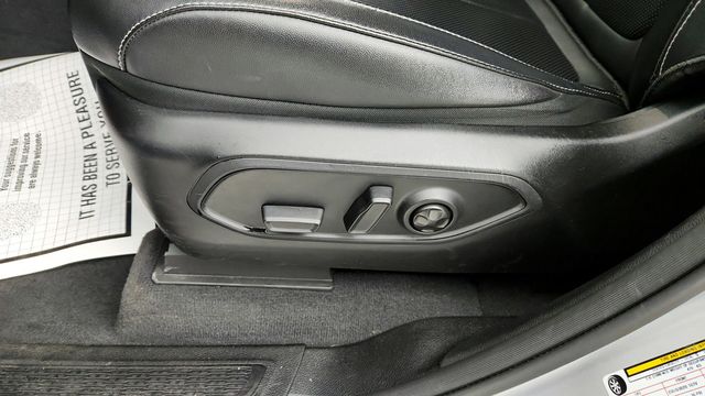 2023 Jeep Grand Cherokee Limited 4x4 with Luxury Tech Group II & Black Appearance Package - 22948170 - 11