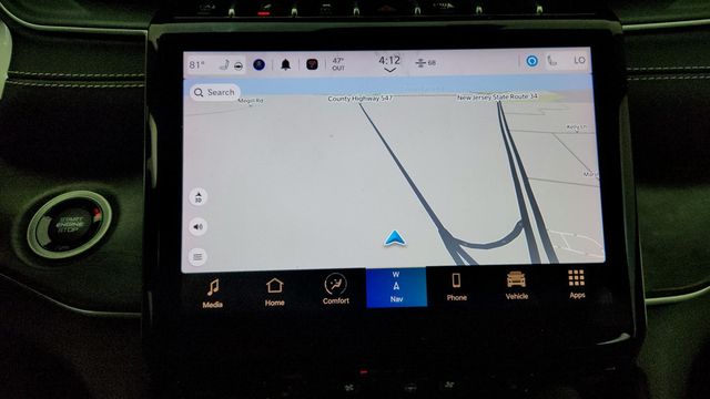 2023 Jeep Grand Cherokee Limited 4x4 with Luxury Tech Group II & Black Appearance Package - 22948170 - 17