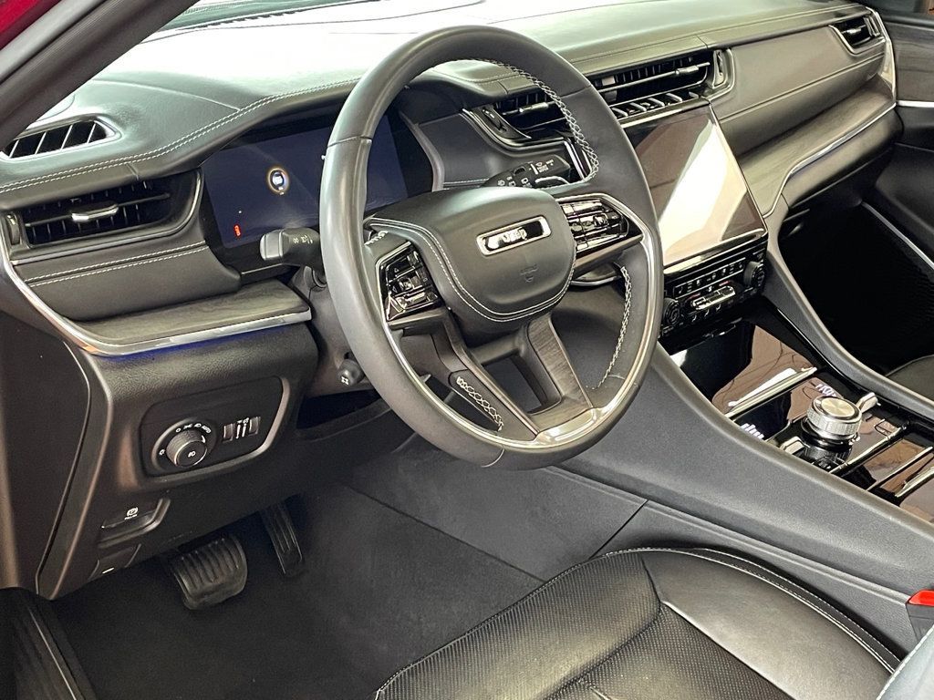 2023 Jeep Grand Cherokee Overland 4x4 - 23067197 - 12