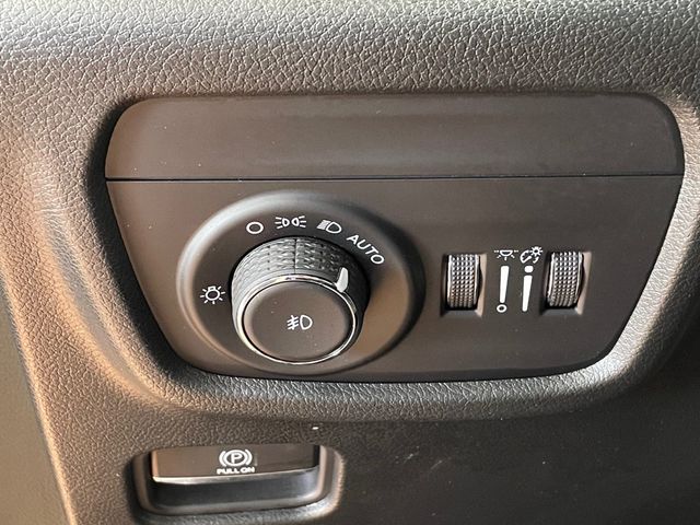 2023 Jeep Grand Cherokee Overland 4x4 - 23067197 - 17