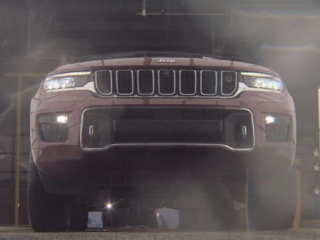 2023 Jeep Grand Cherokee Overland 4x4 - 22969807 - 3