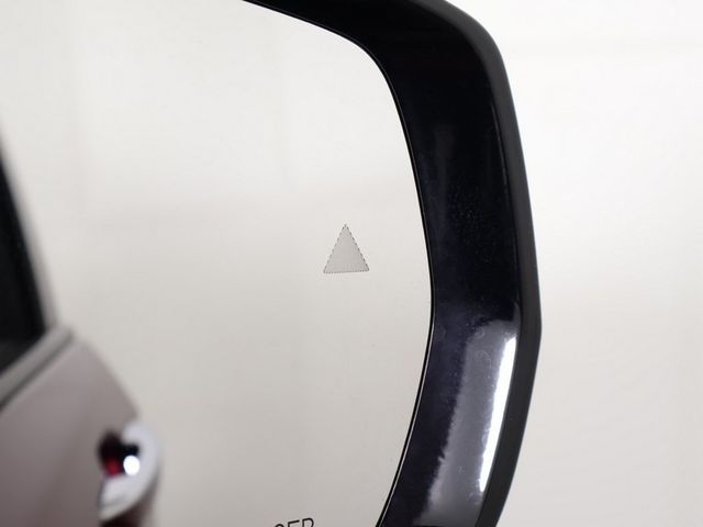 2023 Jeep Grand Cherokee Overland 4x4 - 22969807 - 42