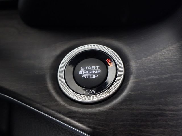 2023 Jeep Grand Cherokee Overland 4x4 - 22969807 - 46