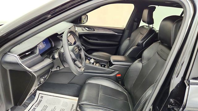 2023 Jeep Grand Cherokee Overland 4x4 w/ Luxury Tech IV & 19-Speaker Audio - 23100485 - 19