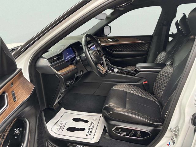 2023 Jeep Grand Cherokee Summit 4x4 4dr SUV - 23042993 - 14