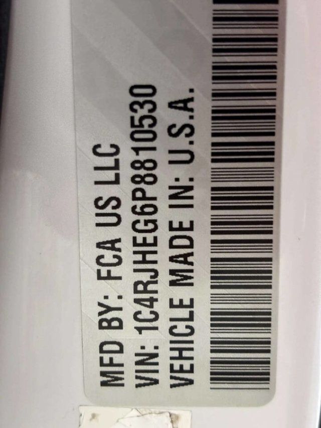 2023 Jeep Grand Cherokee Summit 4x4 4dr SUV - 23042993 - 39