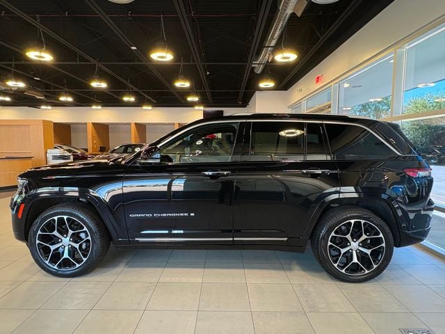 2023 Jeep Grand Cherokee Summit Reserve 4x4 - 23060165 - 2