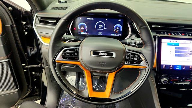 2023 Jeep Grand Cherokee Summit Reserve 4x4 - 23100398 - 14