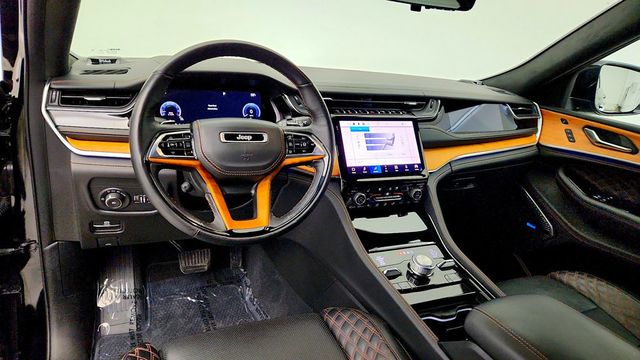 2023 Jeep Grand Cherokee Summit Reserve 4x4 w/ Night Vision, HUD & Passenger Screen - 23100398 - 13