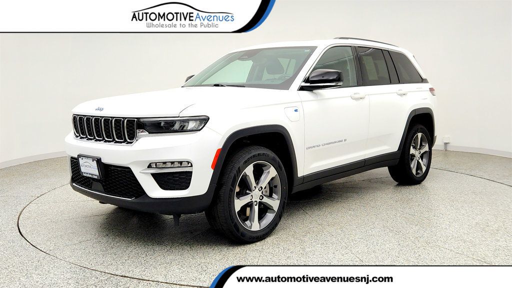 2023 Jeep Grand Cherokee 4xe 4x4 w/ 20'' Wheels - 23039976 | Video 1