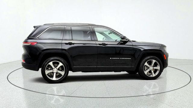 2023 Jeep Grand Cherokee 4xe 4x4 w/ Luxury Tech Group II & 20'' Machined Wheels - 23089208 - 3