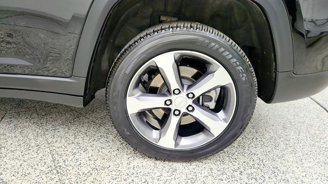 2023 Jeep Grand Cherokee 4xe 4x4 w/ Luxury Tech Group II & 20'' Machined Wheels - 23089208 - 8