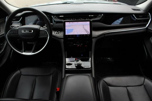 2023 Jeep Grand Cherokee 4xe ONE OWNER 4XE 30TH ANNIVERSARY 4X4 NAVIGATION, MOONROOF, LEATHER - 23042686 - 10