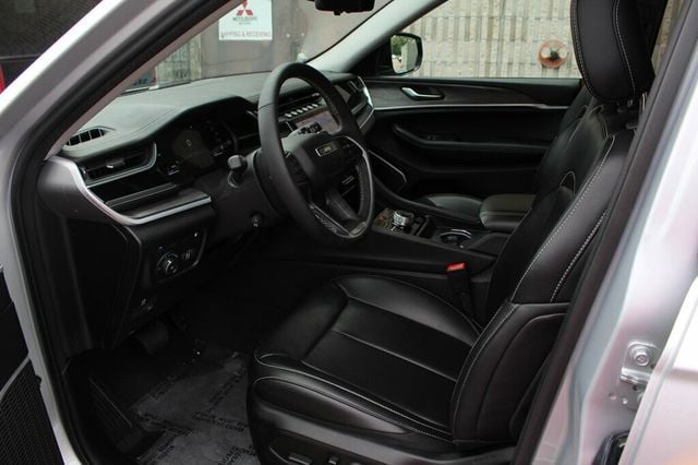 2023 Jeep Grand Cherokee 4xe ONE OWNER 4XE 30TH ANNIVERSARY 4X4 NAVIGATION, MOONROOF, LEATHER - 23042686 - 22