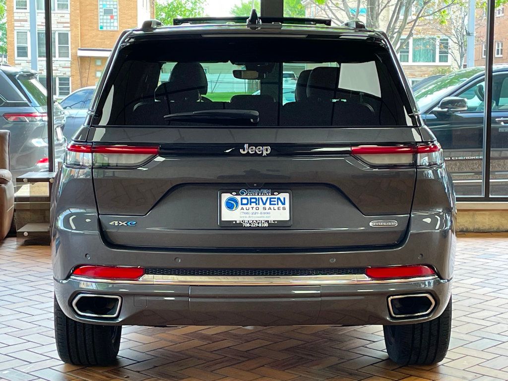 2023 Jeep Grand Cherokee 4xe Overland 4x4 - 23021755 - 8
