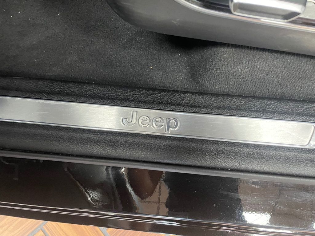2023 Jeep Grand Cherokee 4xe Overland 4x4 - 23065120 - 15