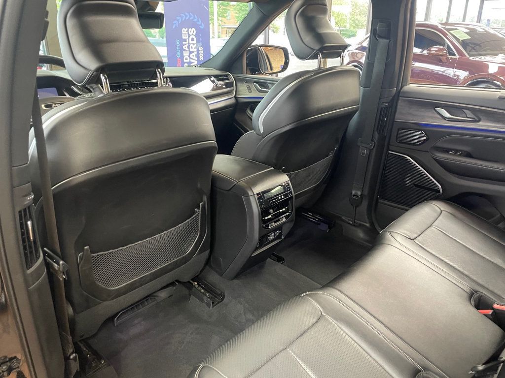 2023 Jeep Grand Cherokee 4xe Overland 4x4 - 23065120 - 20