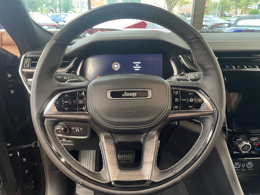 2023 Jeep Grand Cherokee 4xe Overland 4x4 - 23065120 - 32