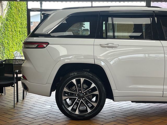 2023 Jeep Grand Cherokee 4xe Overland 4x4 - 23068869 - 6