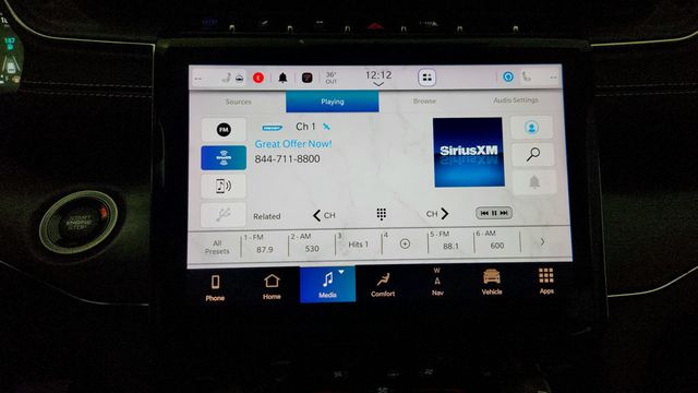 2023 Jeep Grand Cherokee 4xe Overland 4x4 - 22955047 - 17